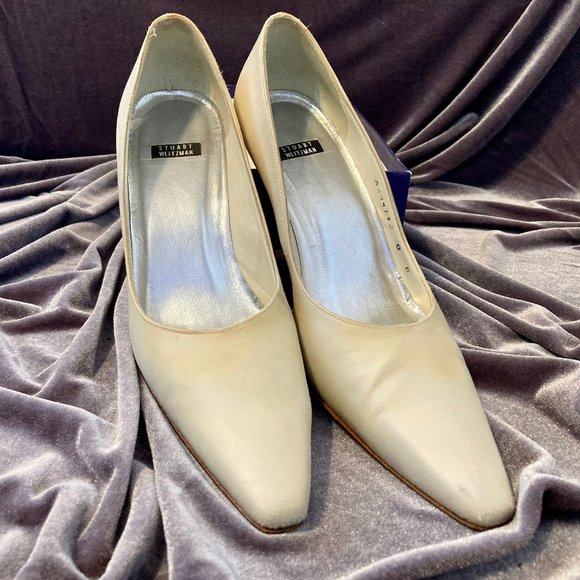 Stuart Weitzman Heels - Picture 1 of 3